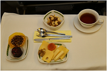 МАК бизнес тоифадаги йўловчилар учун хизмат ва бортда овқатланиш шароитларини янгилади  