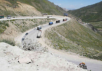 Афганские водители попросили правительство восстановить трассу Кабул-Кандагар 