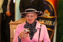 Ўзбекистон Президенти Дания Қироличасини таваллуд куни билан муборакбод этди