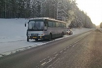 Оренбург давлат автоинспекторлари Ўзбекистон фуқаролари бўлган автобусни таъмирлашга ёрдам бердилар 