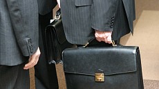 Ўзбекистон Молия вазирлигидан 562 киши ишдан бўшатилди  
