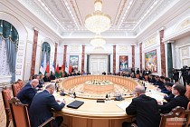 Ўзбекистон ва Беларус президентлари кенгайтирилган таркибда музокаралар ўтказдилар