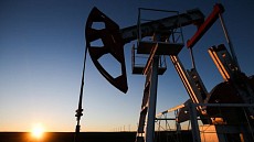 Нефть незначительно подешевела на ведущих мировых биржах