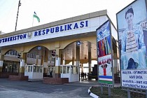 Эксперт Юлий Юсупов Черняевка ёнидаги чегара пунктидаги вазиятни “шармандали” деб атади   