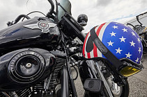 Трамп раскритиковал решение Harley-Davidson о частичном переносе производства из США