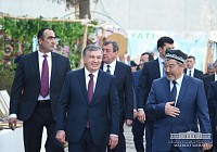 Ўзбекистон президенти Наврўзни пойтахтдаги Ўзэкспомарказда кутиб олди