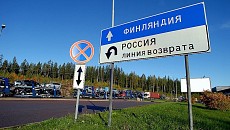 Через границу России и Финляндии прорвался микроавтобус