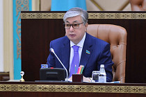 Дату внеочередных выборов президента Казахстана назвал Токаев