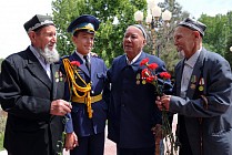 Ўзбекистонда Хотира ва Қадрлаш кунини байрам қилиш бўйича чоралар ишлаб чиқилди