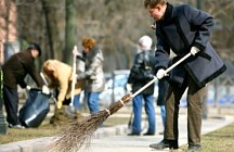 Ўзбекистонда ишсизликни жамоат ишлари билан ҳал қилиш тажрибаси кенгайтирилади  