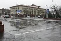 Жума куни деярли бутун Ўзбекистон ҳудудида нисбатан ёғингарчиликли илиқ об-ҳаво бўлиши башорат қилинмоқда