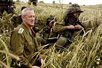 Контрразведка Израиля считает, что Иран взломал телефон экс-главы Генштаба страны