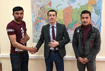 Ўзбекистонлик меҳнат мигрантларига Россияда ушлаб қолинган иш ҳақининг 195 млн сўмдан ортиғини олишга ёрдам берилди