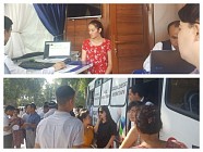 Самарқандда абитуриентларнинг катта оқими туфайли олий ўқув юртларига ҳужжатлар автобусларда қабул қилинмоқда