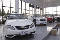 За 2 дня узбекистанцы приобрели 100 автомобилей 