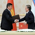 Қирғизистон президенти ўзбек ҳамкасбига “давлатлараро аҳамиятга молик масалаларни ҳал қилишда ностандарт ёндашувлар” учун миннатдорчилик билдирди  