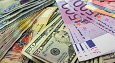 Ўзбекистонда нақд хорижий валютани олиб кириш ва олиб чиқиш тартиби соддалаштирилди  