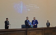 Қозоғистон университети ўзбек ўқувчиларига 10 та грант ажратди