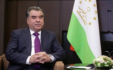 Э. Рахмон поручил ГКНБ вернуть домой таджикистанев. примкнувших к террористам по «неосведомленности»