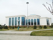 Тошкентда Театр кунига бағишланган кўргазма бўлиб ўтмоқда