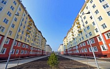 Президент Узбекистана ознакомился со строительством многоэтажных домов в Сергелийском районе Ташкента