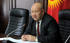 Вице-премьер Кыргызстана Жениш Разаков подал в отставку