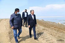 Жээнбеков выразил слова поддержки Мирзиёеву в связи с прорывом дамбы на Сардобинском водохранилище