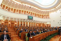 Узбекские сенаторы обсудят Государственный бюджет республики