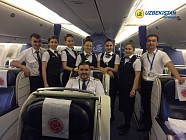 “Ўзбекистон ҳаво йўллари” колумбиялик футболчиларни ташиди 