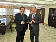 Йил бошидан буён Қорақалпоғистон мактабларни қўллаб қувватлашга 80 млрд сўмдан зиёд йўналтирди  