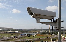 Андижонда “Хавфсиз шаҳар” лойиҳаси доирасида йўлларда ҳаракат қоидаларининг бузилишини видеофиксация қилиш тизими камералари ўрнатилди 