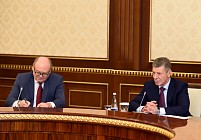 Шавкат Мирзиёев РФ ҳукумати бош вазири ўринбосари билан музокаралар ўтказди