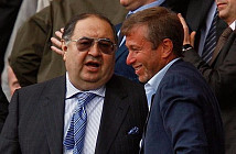 Подавляющее количество опрошенных ВЦИОМ считают, что олигархи в России есть