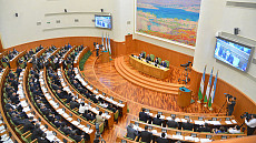 В парламенте Узбекистана впервые провели «правительственный час»