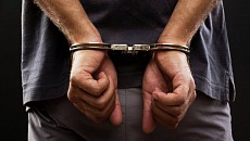 В Ташкенте по подозрению за мошенничество с кредитами задержали сотрудников банка «Давр» 