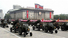 За день до начала Олимпиады в столице Северной Кореи прошел военный парад