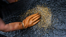 С 1 марта 2019 года Узбекистан легализует старательскую добычу драгоценных металлов