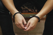 Четверых подозреваемых в подделке и сбыт 100-тысячных купюр задержали в Ташкенте