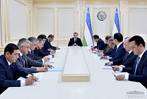 Ўзбекистон президенти Шавкат Мирзиёев инвестицияларни ўзлаштиришдаги сусткашликни танқид қилди