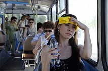 Душанба куни бутун Ўзбекистон ҳудудида ёғингарчиликсиз ва жуда иссиқ об-ҳаво бўлиши кутилмоқда 