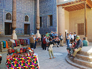 Студенты Нукусского госуниверситета посетили Ургенч и Хиву