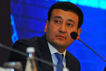 Умид Ахмаджонов будет совмещать сразу два ответственных поста