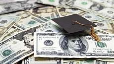 Бош прокуратура $4 минг эвазига университетга киришни ваъда қилган шахсни қўлга олди