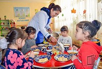 Россия компанияси Тошкентдаги болалар боқчаларининг ошхоналарини таъмирлашга $420 минг сармоя киритади  
