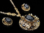 Продажи предметов роскоши в Китае в 2017 году достигли $22 млрд