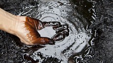 Цены на нефть незначительно повысились