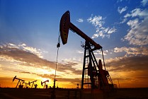 Цены на нефть незначительно понизились