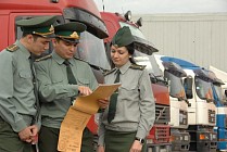 Травмированным на работе сотрудникам таможенной службы и семьям погибших в Узбекистане выделят пособия