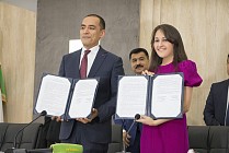 Ўзбекистонда ўқитувчилар учун махсус имтиёзли мобил алоқа йўлга қўйилади