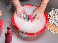 Суд в Пакистане расследует дело о крупном отмывании денежных средств